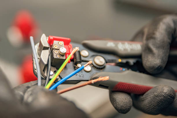 Best Industrial Electrical Services  in Ames, IA
